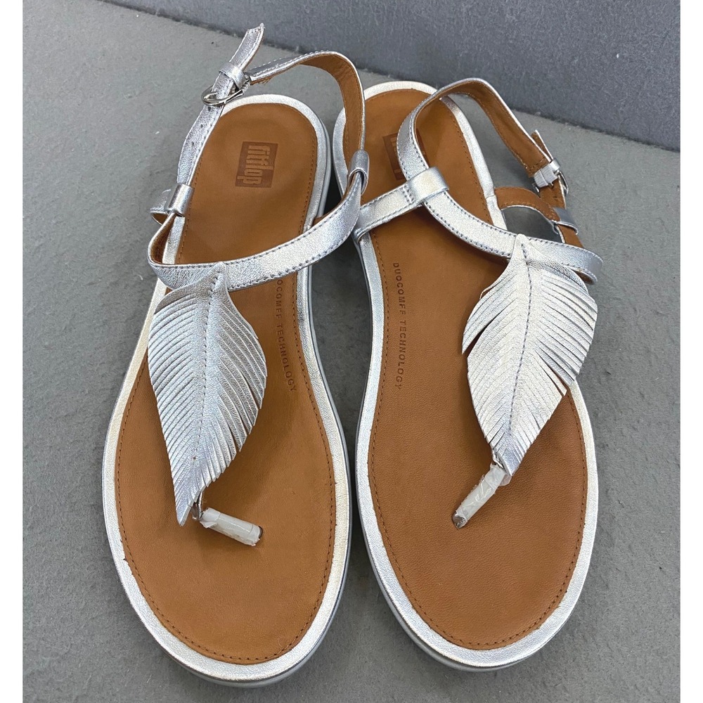 FitFlop Silver Metallic Leather Feather Fringe DuoComFF T-Strap Sandals Womens 9